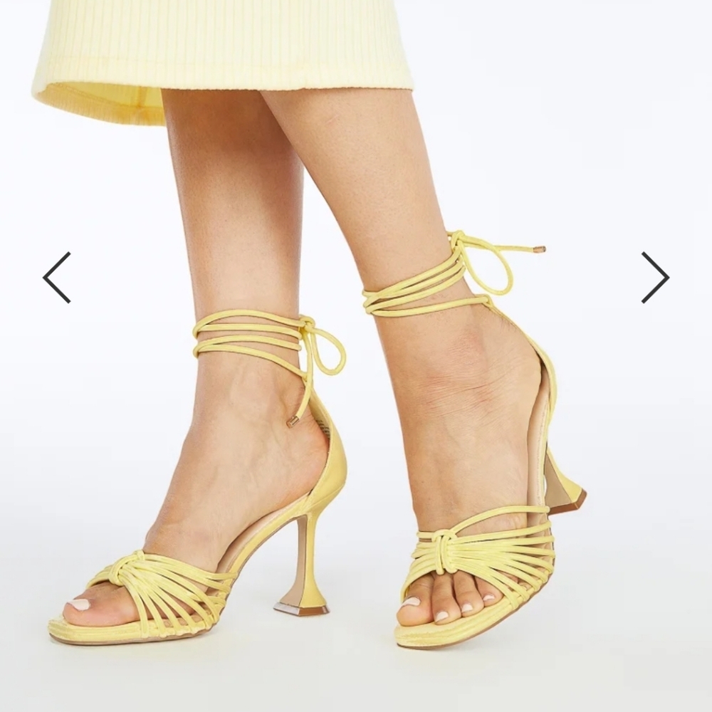 Fey strappy sandals yellow size 8